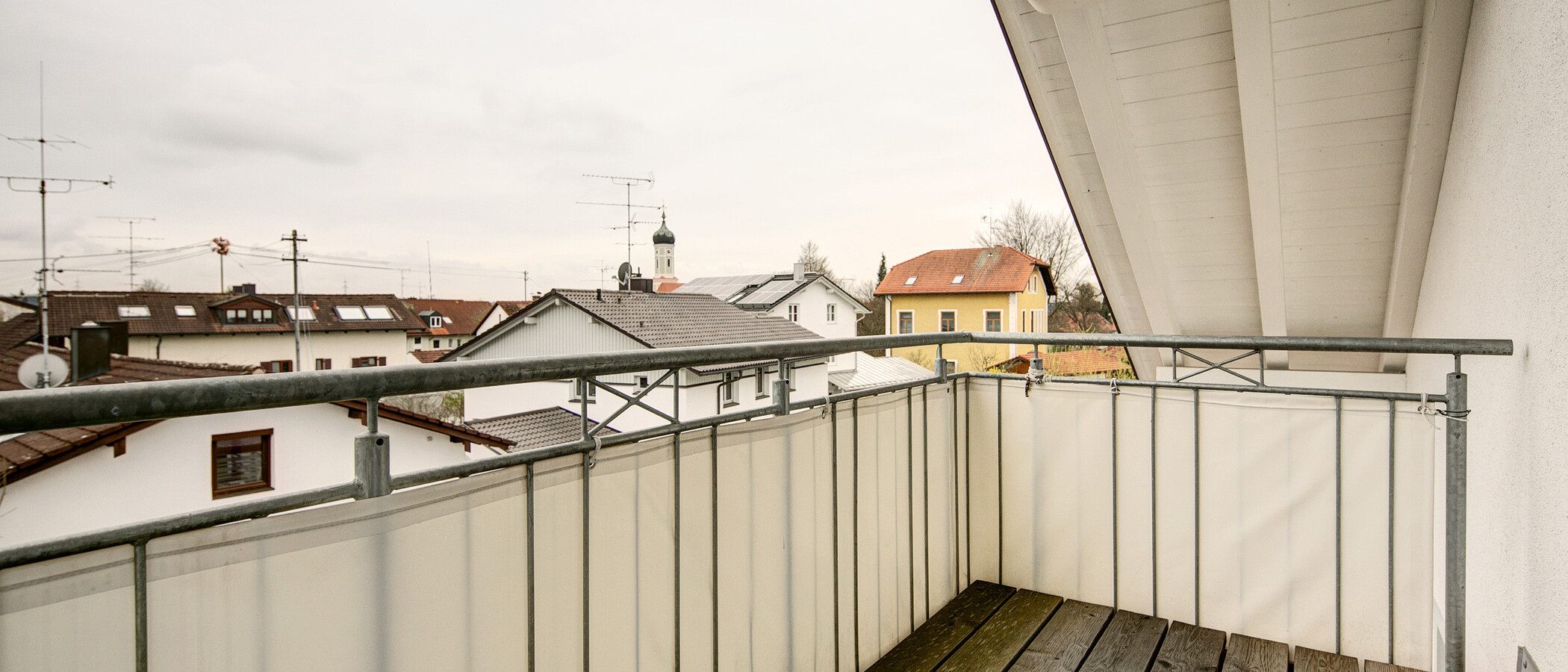 appartement sous les toits Zorneding 05 balcon 7747