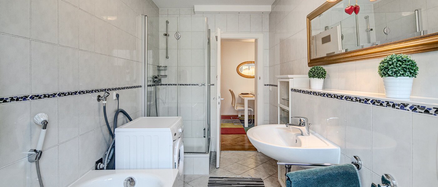 appartement München Schwabing (links der Leopoldstraße) 04 salle de bain 7776