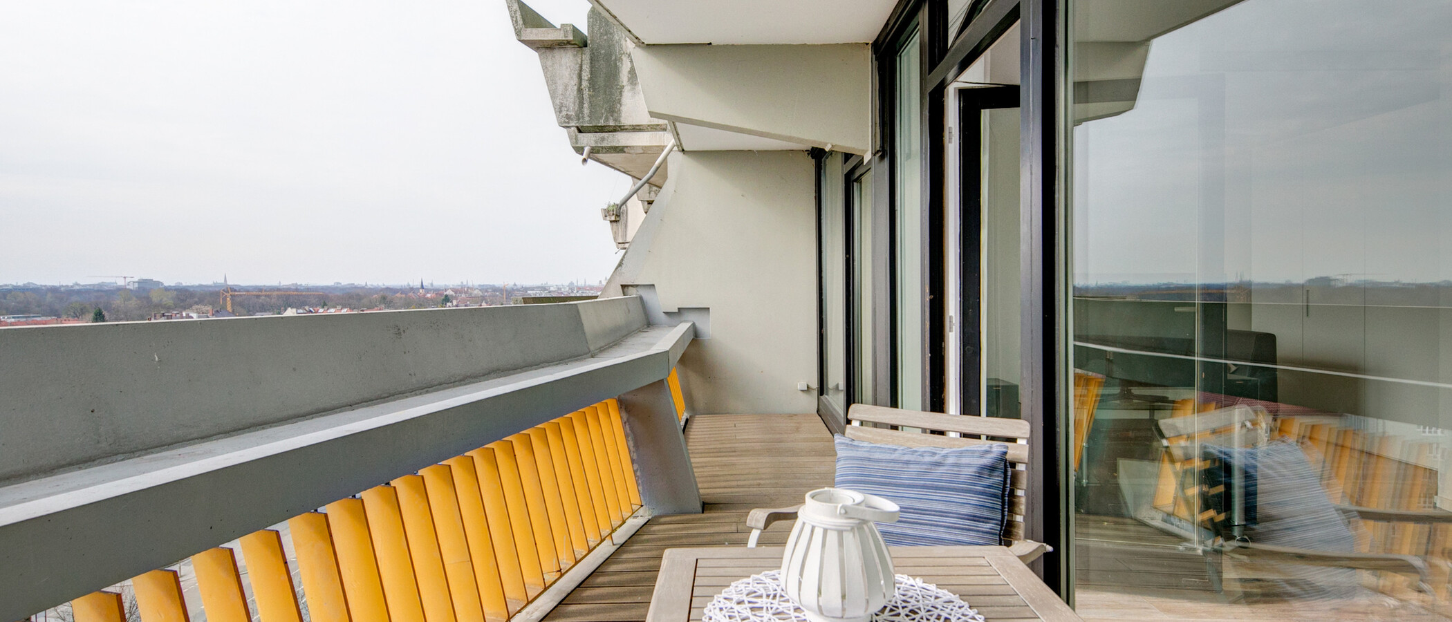 appartement München Schwabing-Nord (zw. Leopoldstraße & Englischen Garten) 03 balcon 7791