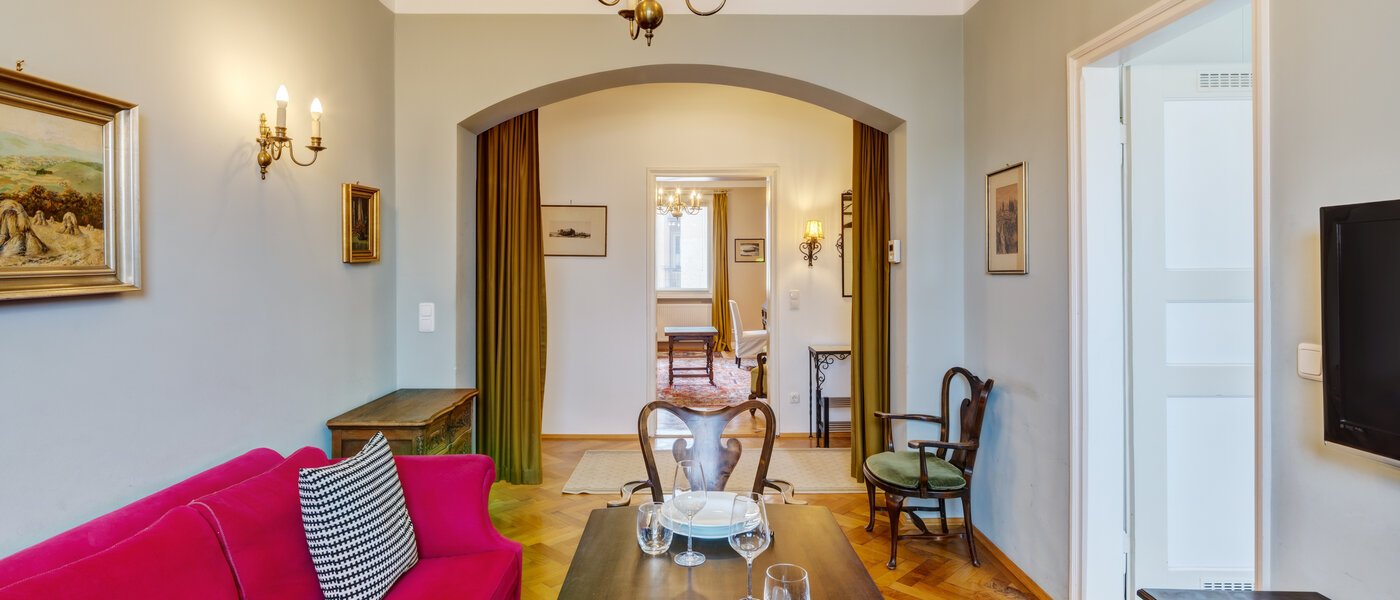 appartement München Maxvorstadt - Universitätsviertel 02 pièce à vivre 7887