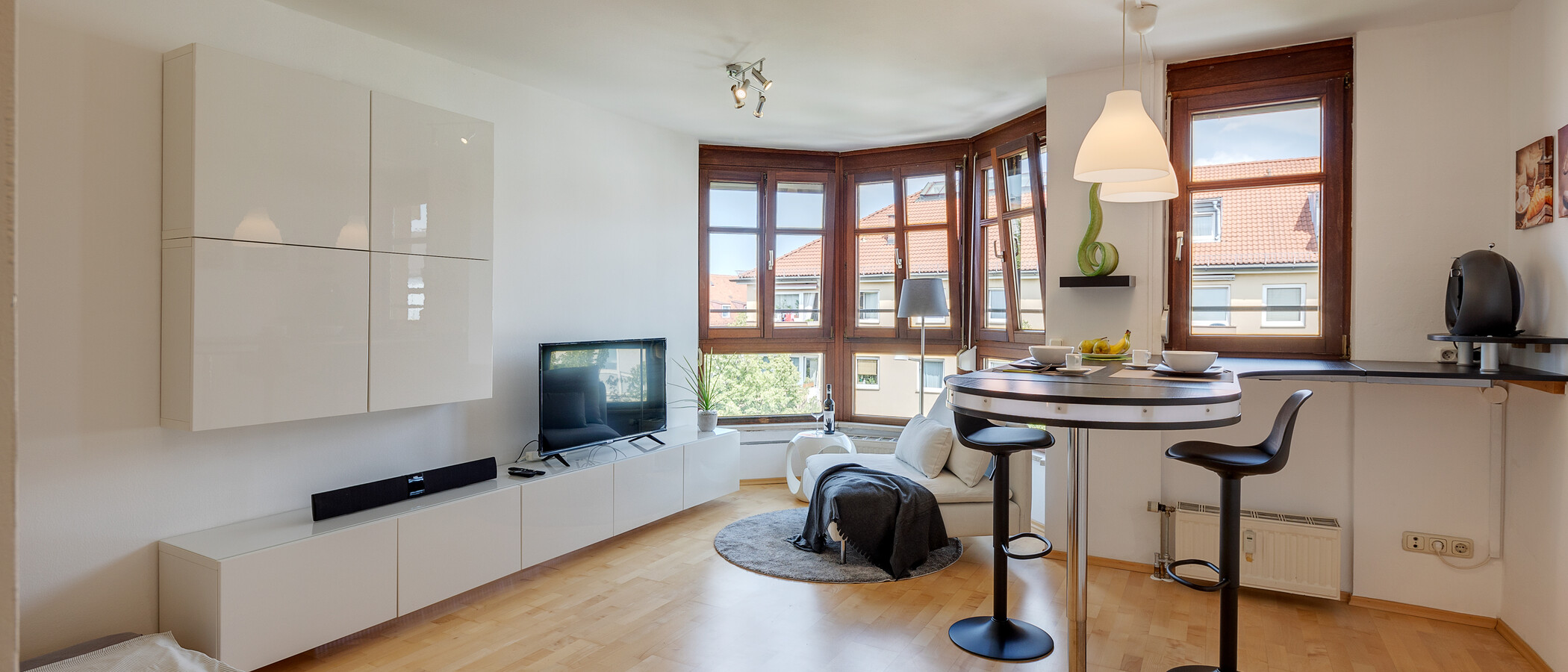 studio München Milbertshofen 01 pièce à vivre 7933