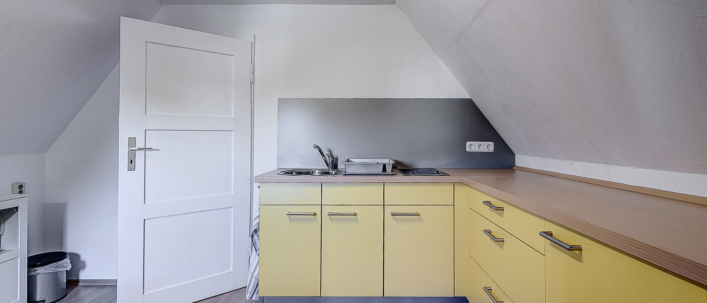 appartement sous les toits München Untermenzing 01 cuisine 7937