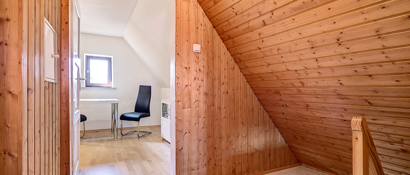 appartement sous les toits München Untermenzing 01 entrée/couloir 7937