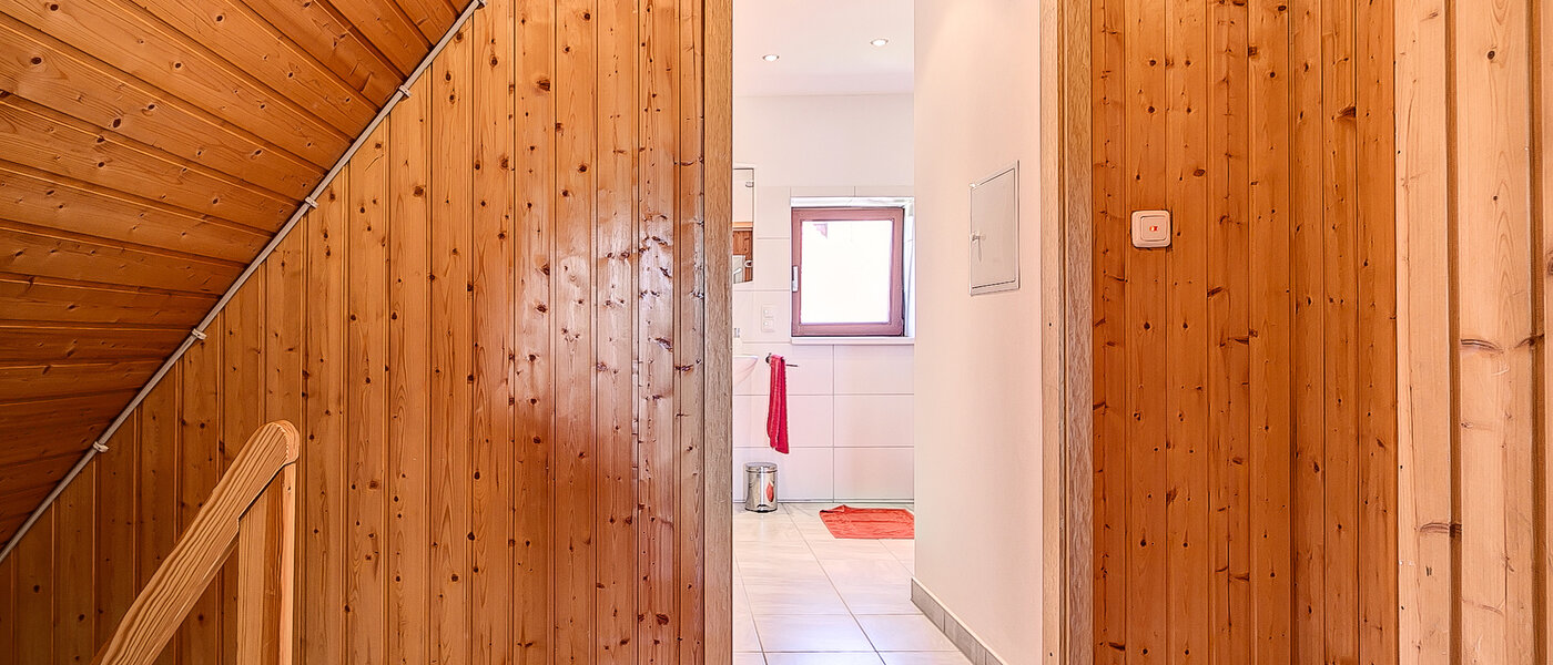 appartement sous les toits München Untermenzing 02 entrée/couloir 7937