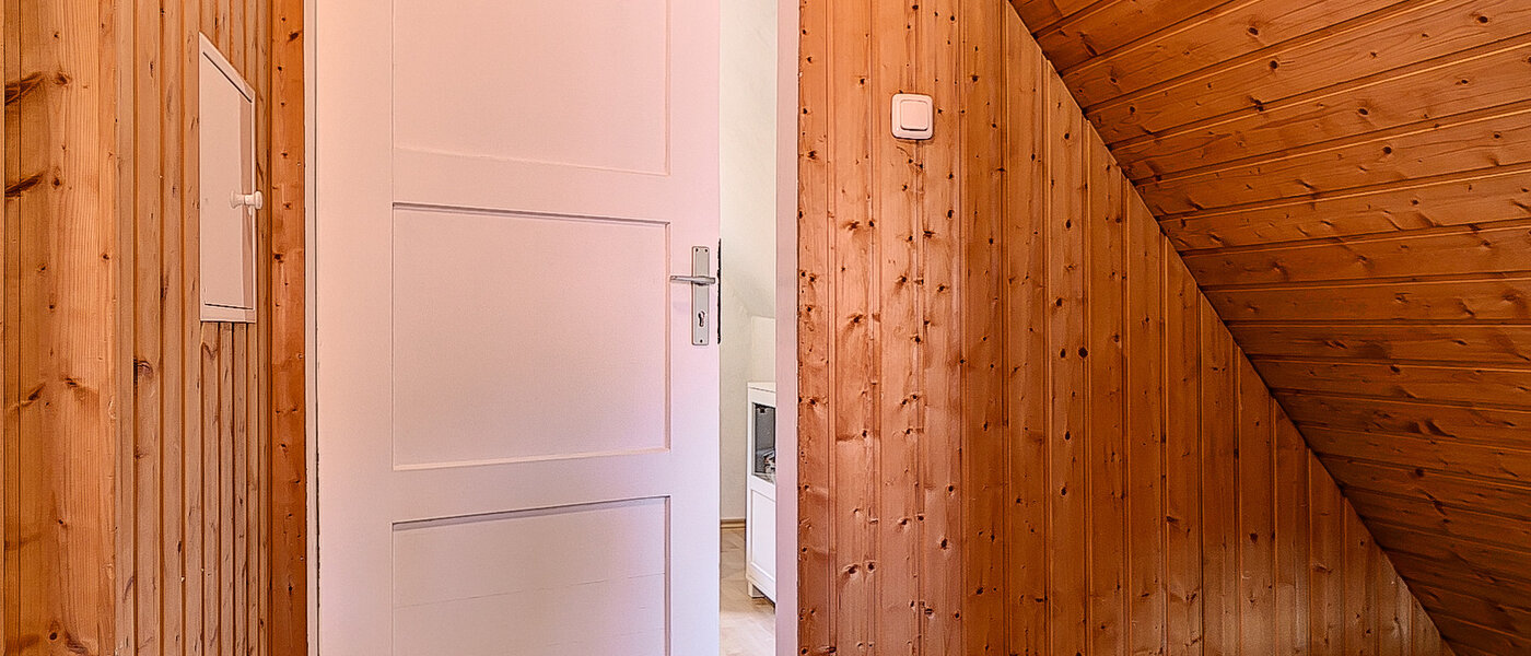 appartement sous les toits München Untermenzing 04 entrée/couloir 7937