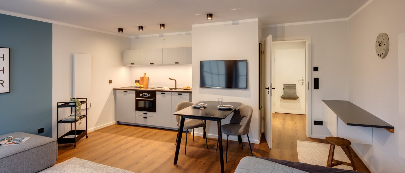 appartement München Neuhausen 05 pièce à vivre 7952