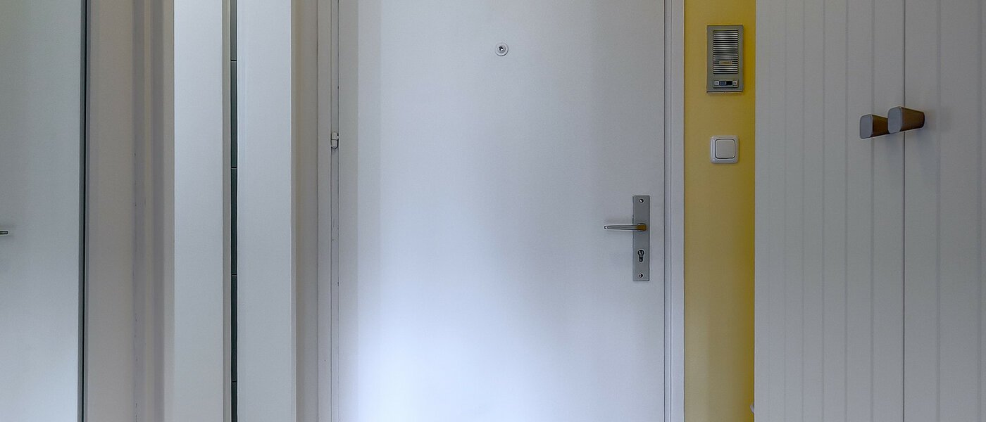 studio München Obersendling 01 entrée/couloir 7983