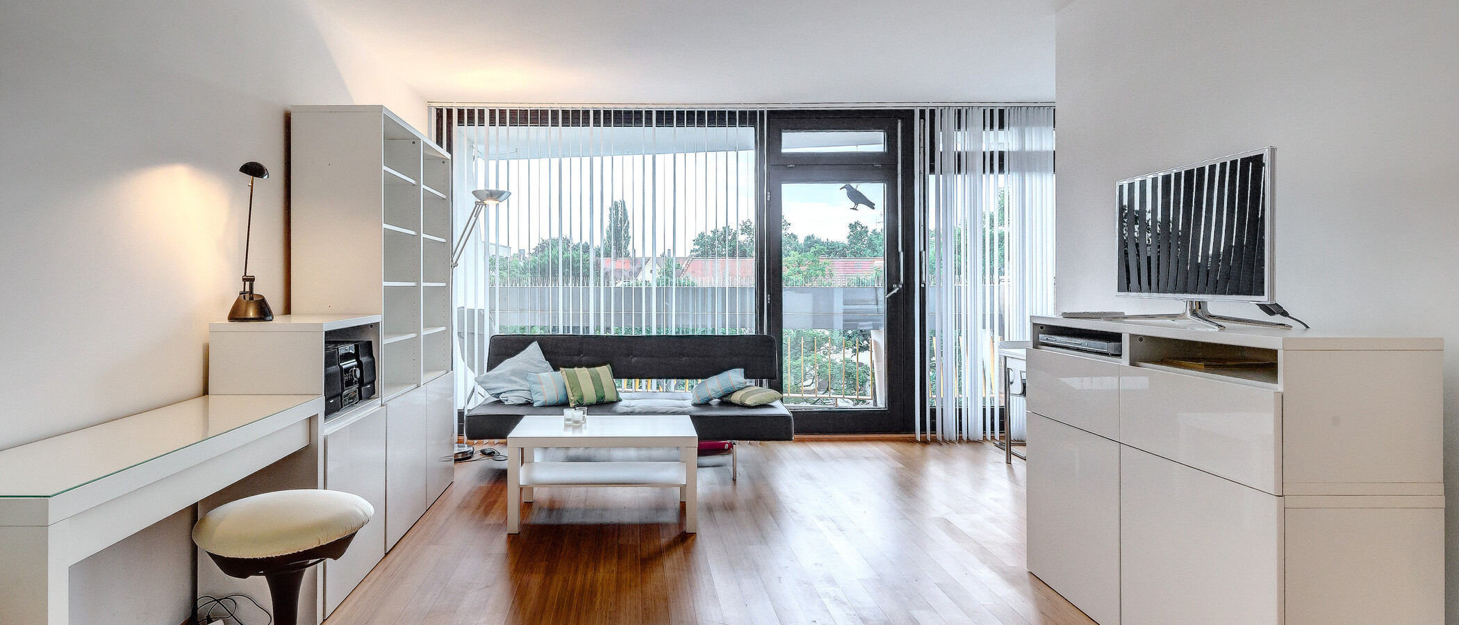 appartement München Schwabing-Nord (zw. Leopoldstraße & Englischen Garten) 01 salon 8015