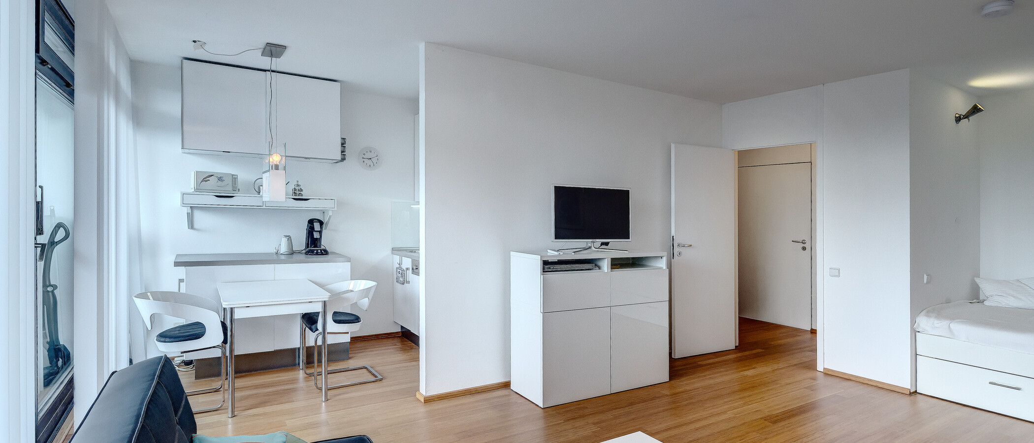 appartement München Schwabing-Nord (zw. Leopoldstraße & Englischen Garten) 02 salon 8015
