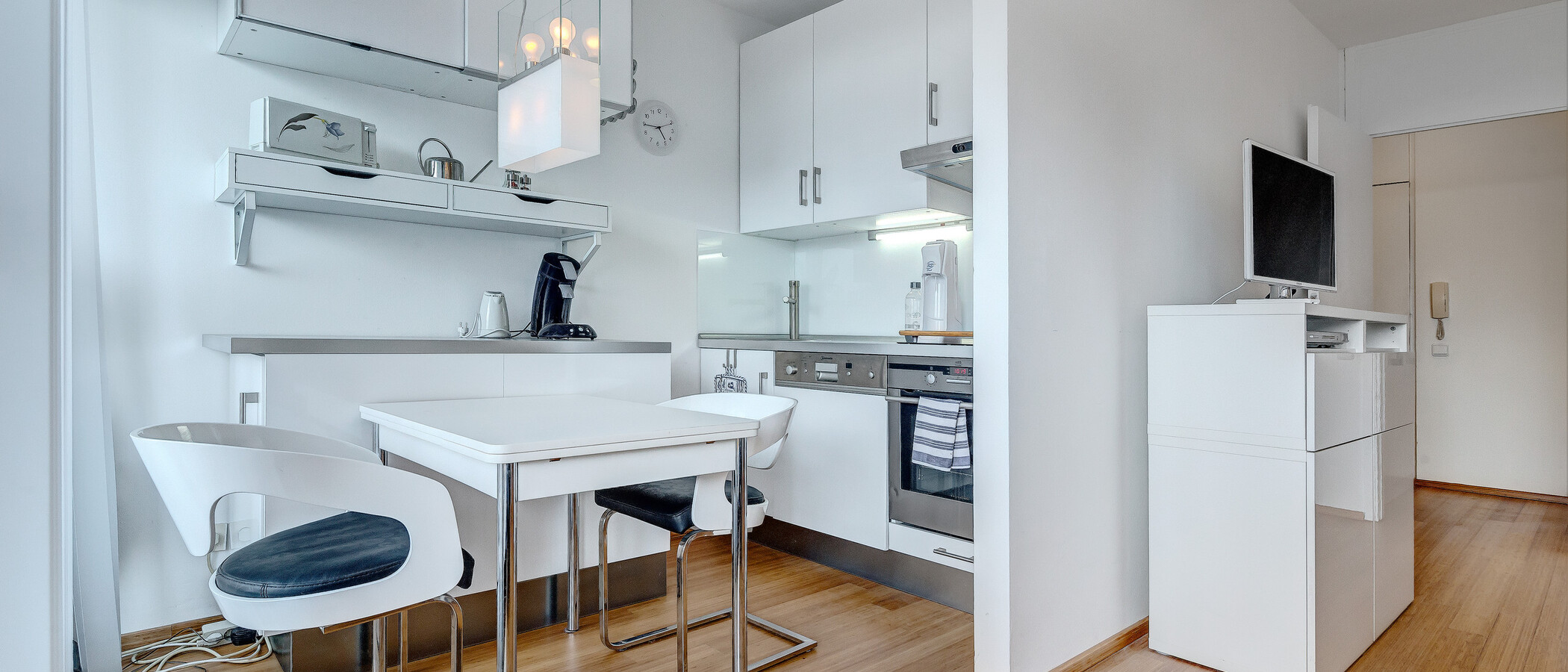 appartement München Schwabing-Nord (zw. Leopoldstraße & Englischen Garten) 03 salon 8015