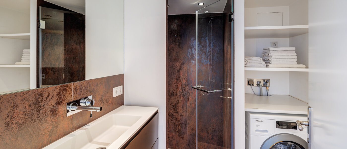 appartement avec mezzanine München Maxvorstadt 01 salle de bain 8163