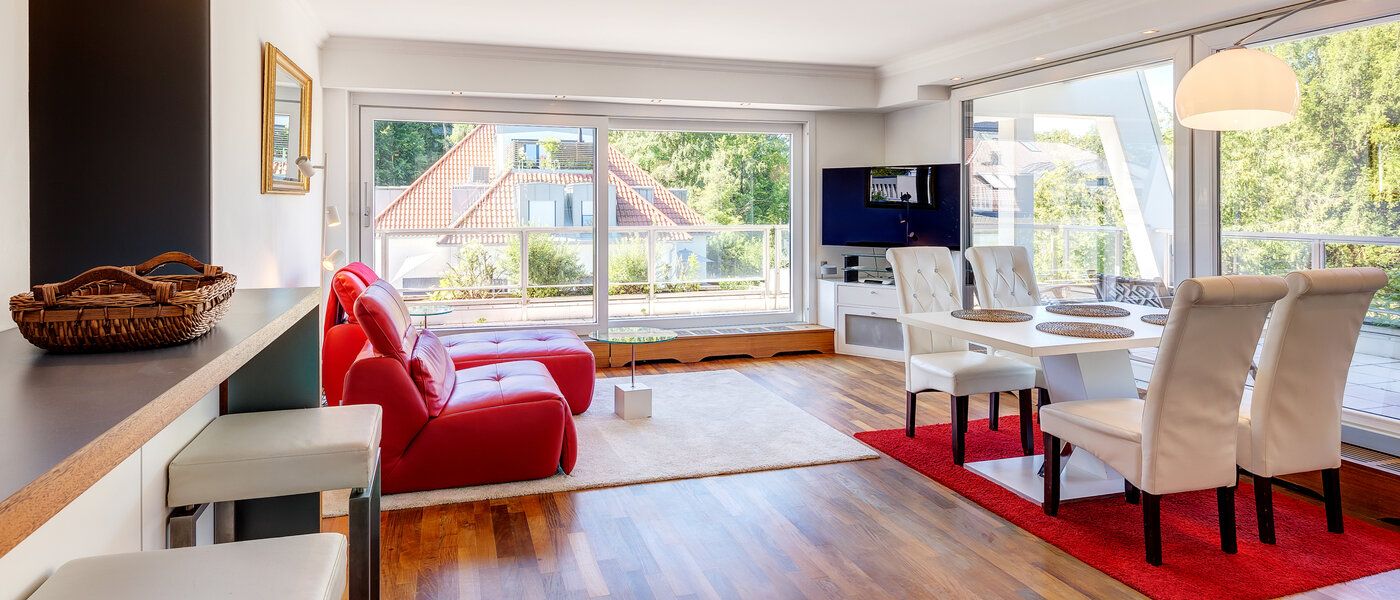 appartement sous les toits München Menterschwaige 01 pièce à vivre 8181