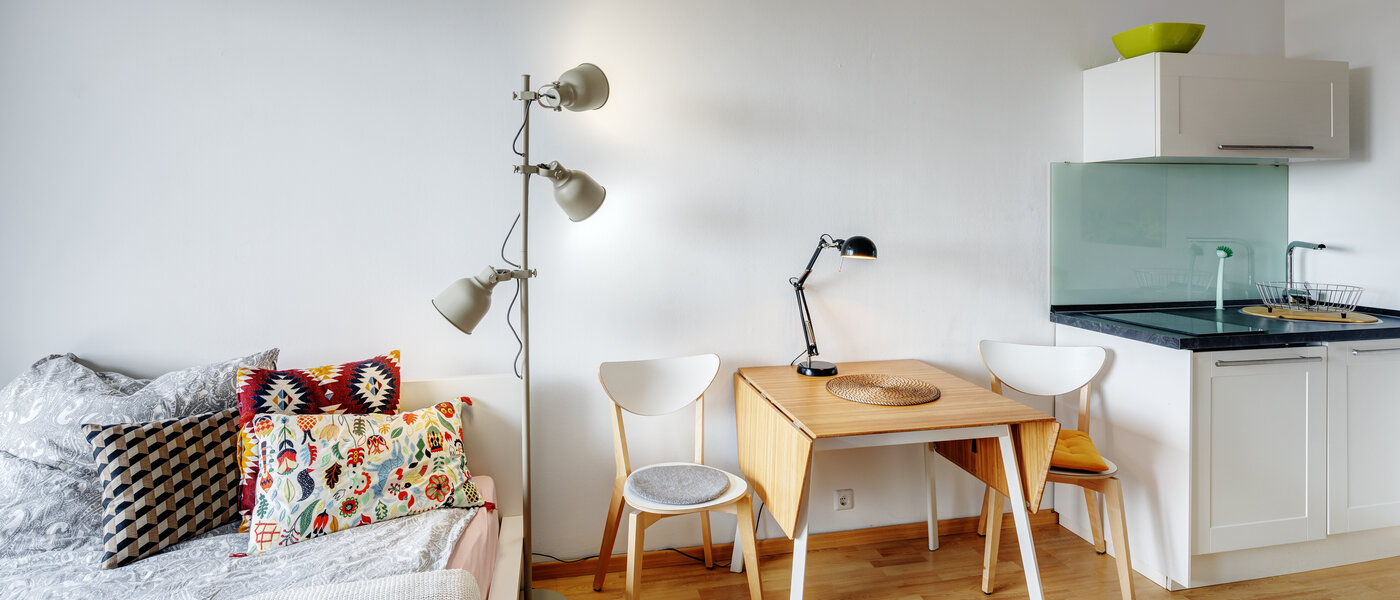 studio München Haidhausen 02 pièce à vivre 8225