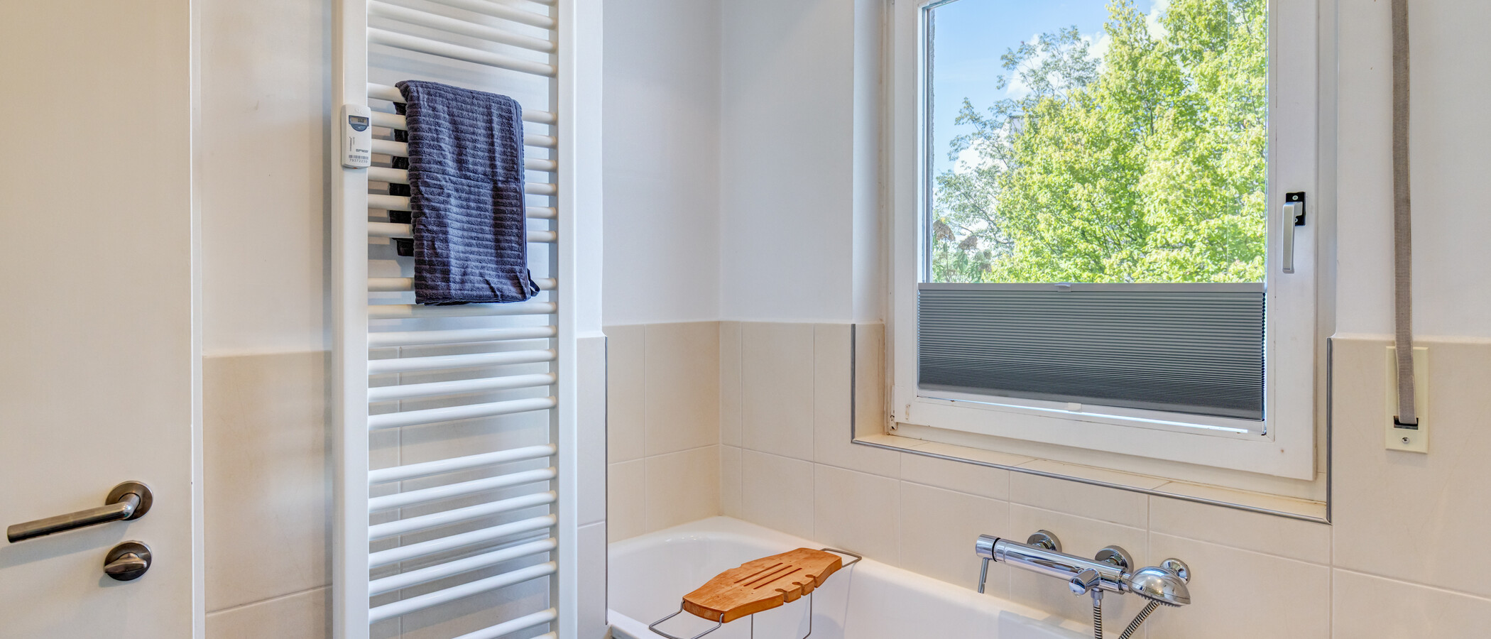 appartement style maisonnette avec mezzanine München Nymphenburg 03 salle de bain 8333