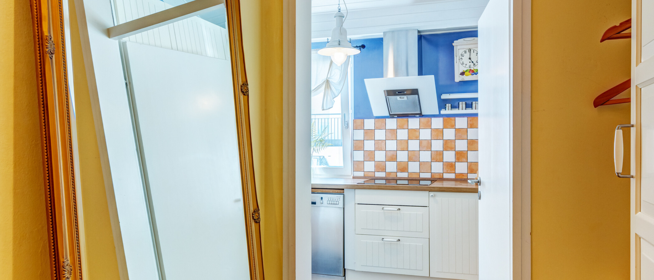 appartement style maisonnette avec mezzanine München Nymphenburg 03 entrée/couloir 8333