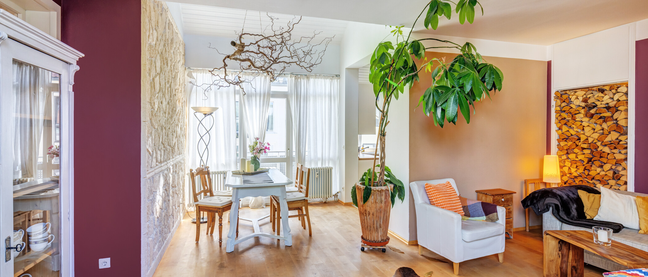 appartement style maisonnette avec mezzanine München Nymphenburg 05 pièce à vivre 8333