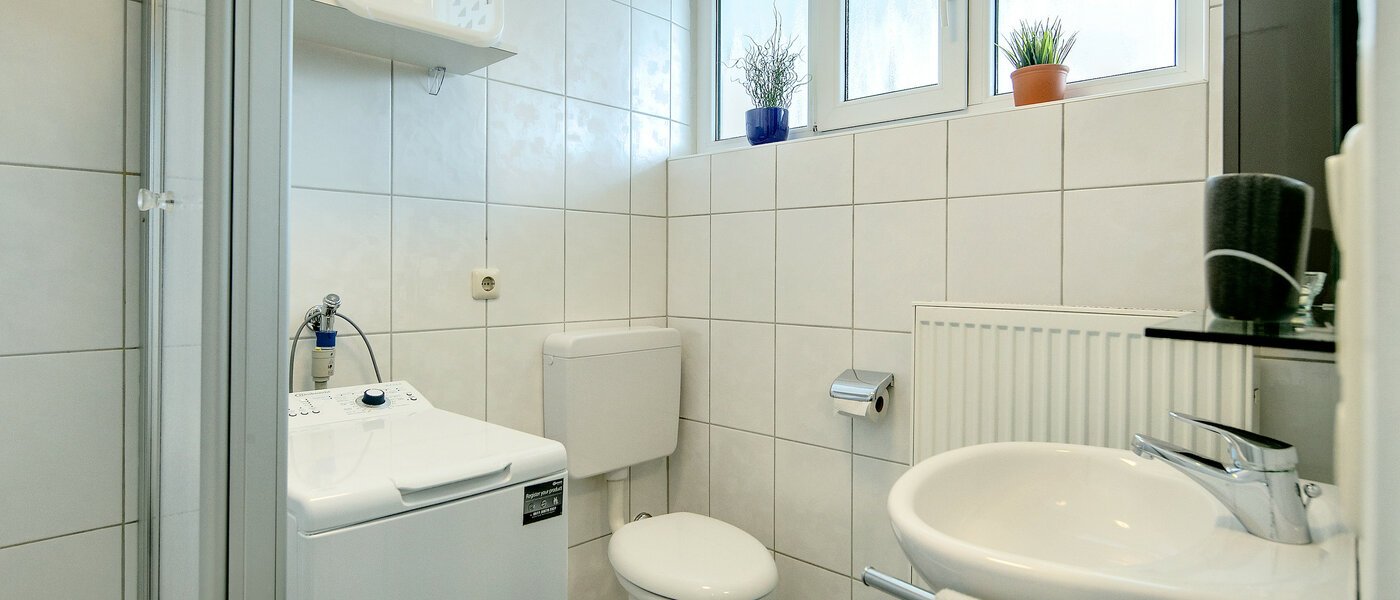 appartement München Bogenhausen 01 salle de bain 8433