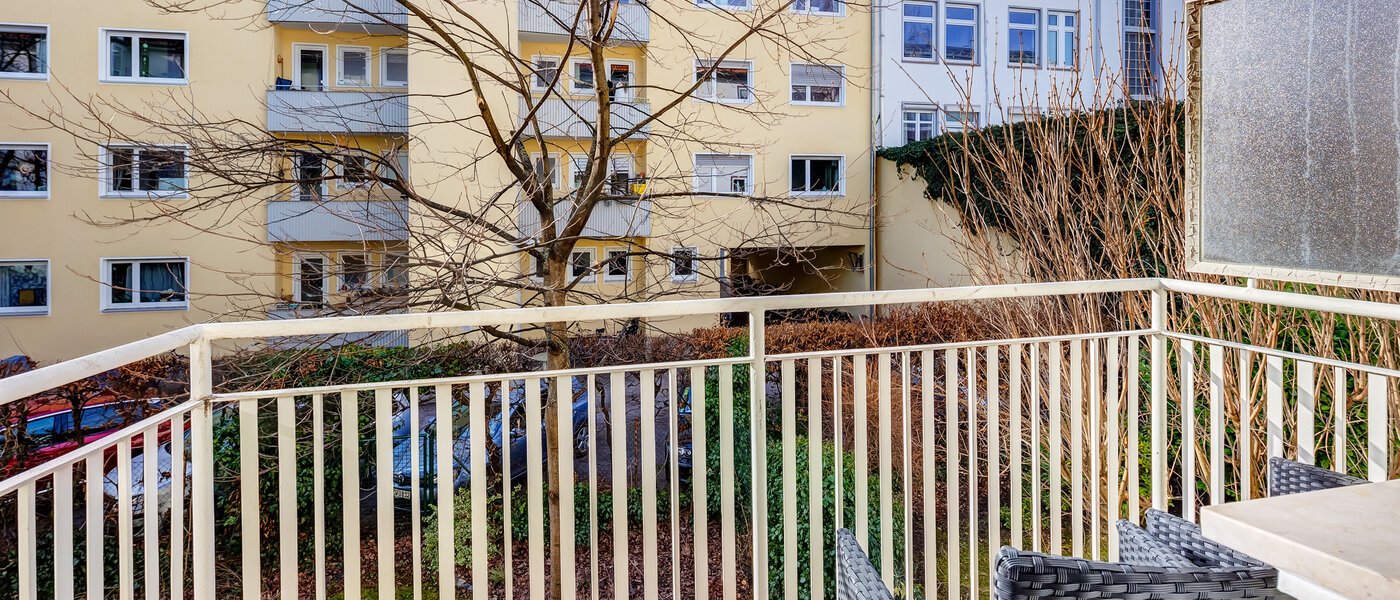 appartement München Maxvorstadt - Museumsviertel 02 balcon 8504