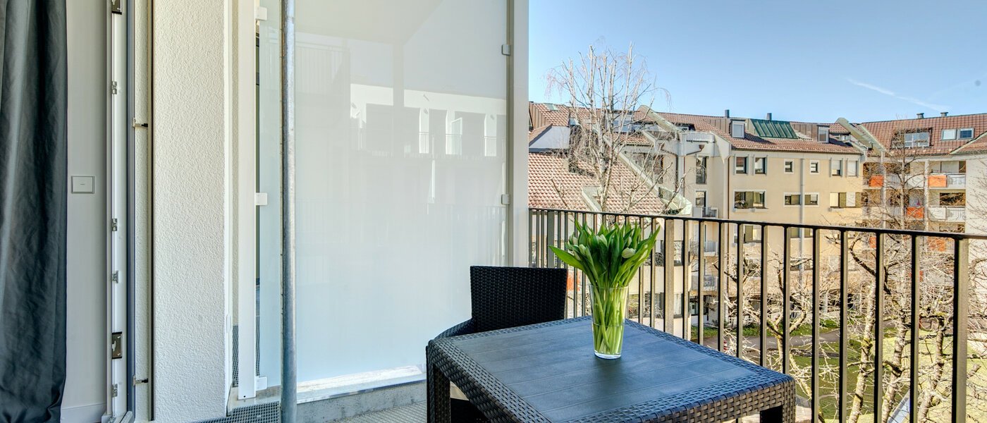 appartement München Bogenhausen 02 balcon 8529