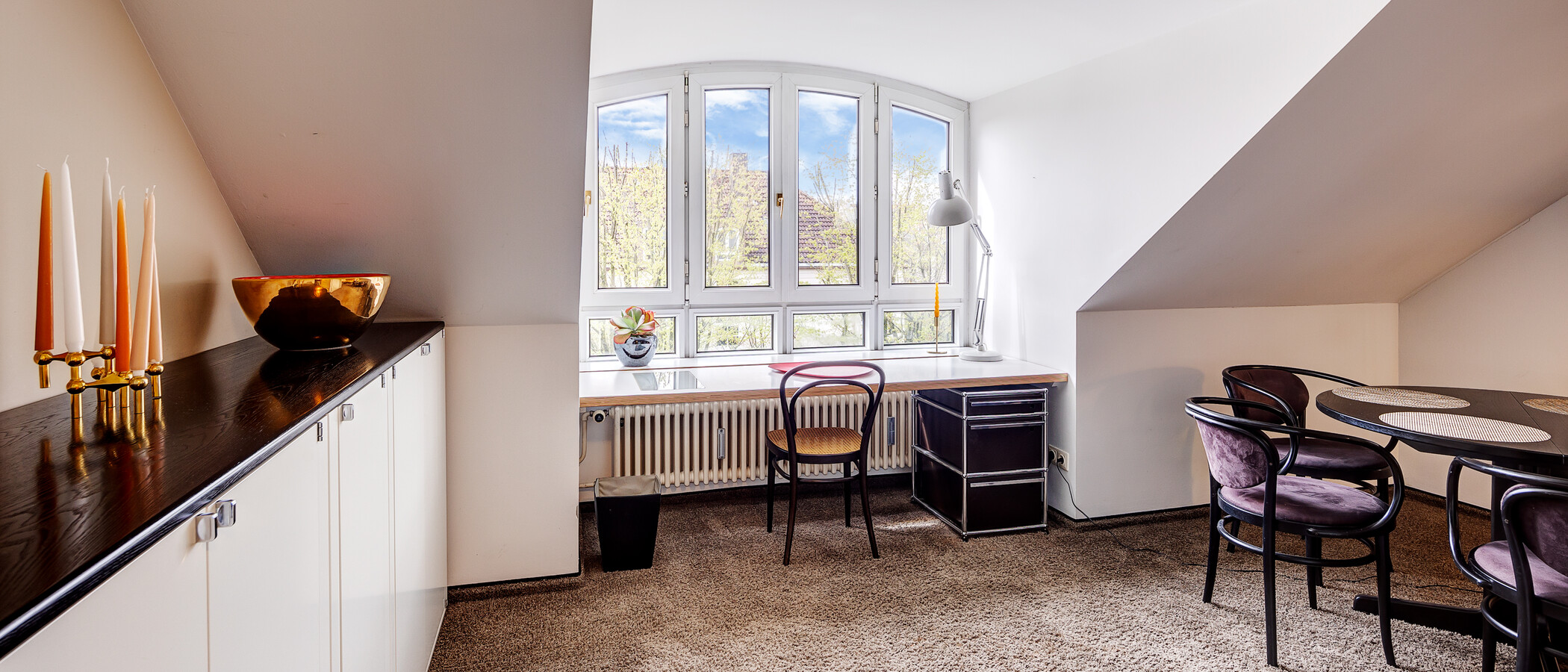appartement sous les toits München Denning 05 pièce à vivre 8585