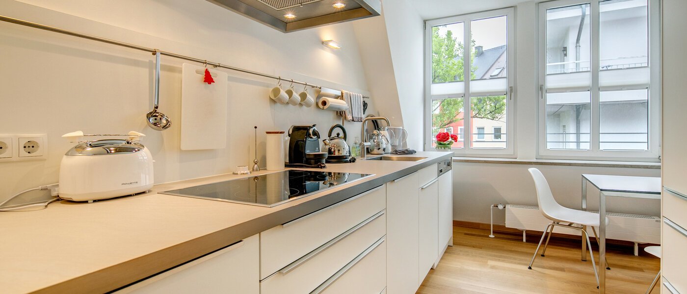 appartement München Neuhausen 01 cuisine 8591