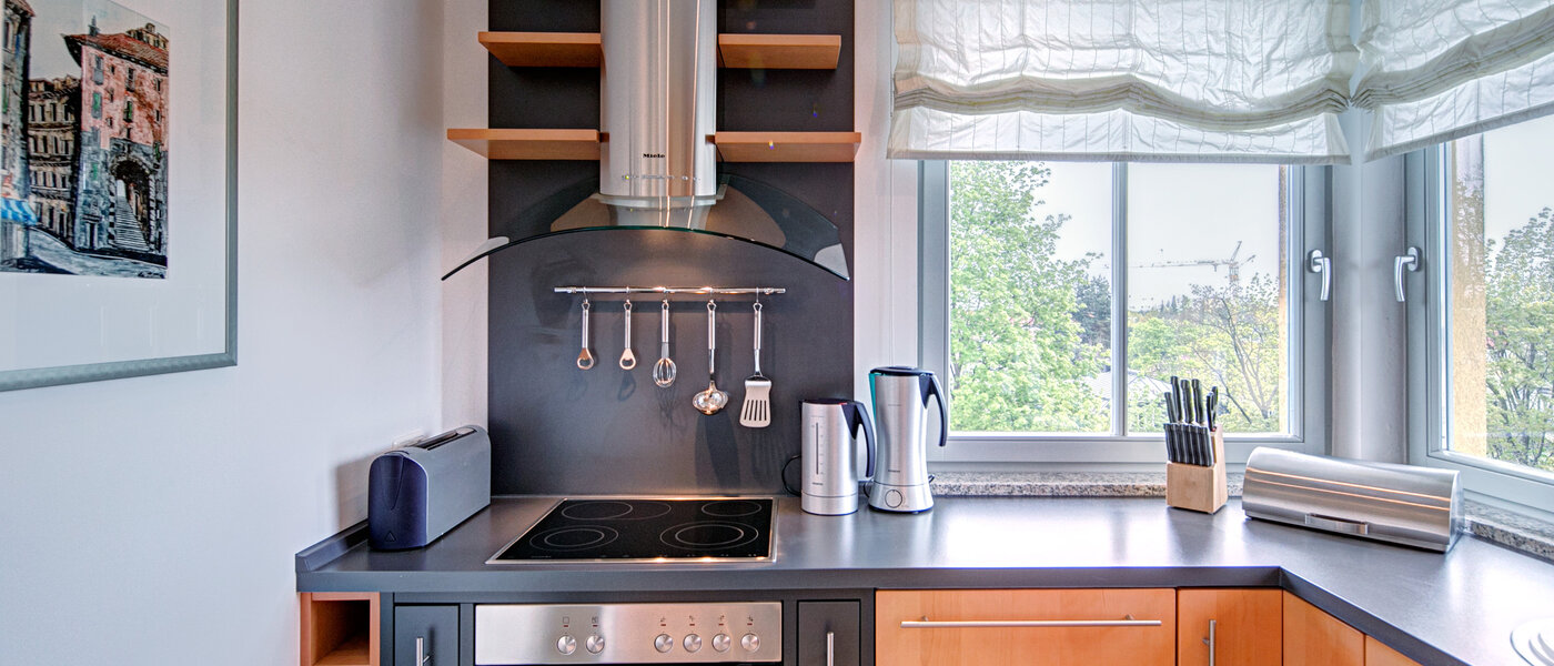 appartement avec mezzanine München Moosach 01 cuisine 8607