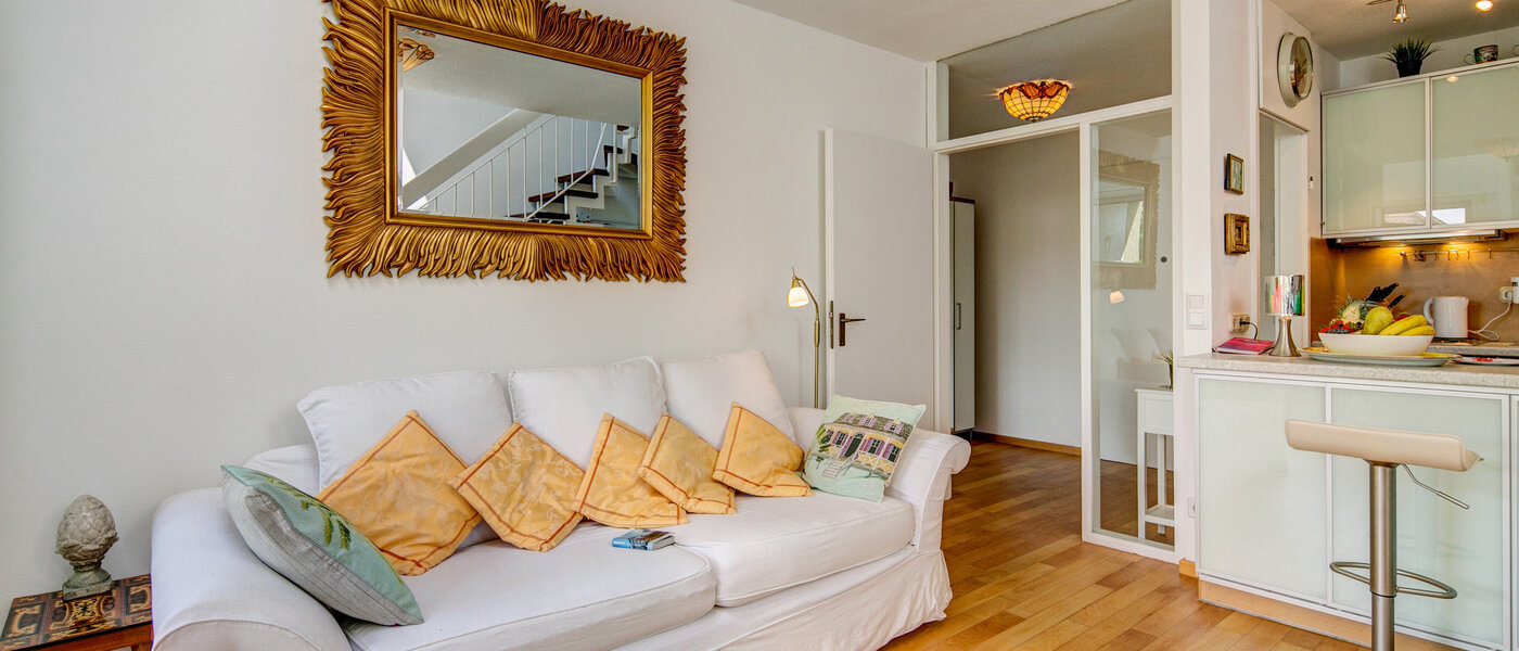 appartement style maisonnette München Nymphenburg 01 2ème salon 8639