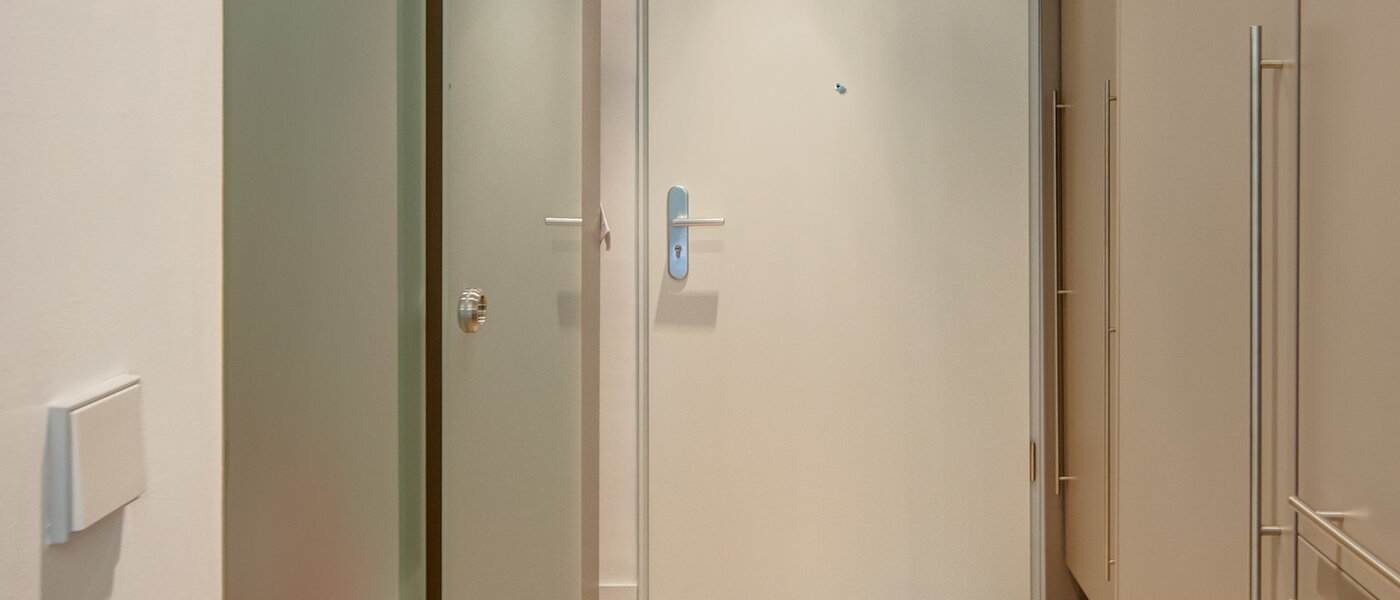 studio München Bogenhausen 01 entrée/couloir 8661