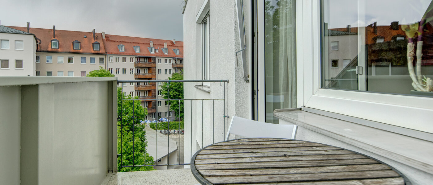 appartement München Schwabing-West (rund um den Hohenzollernplatz) 02 balcon 8662