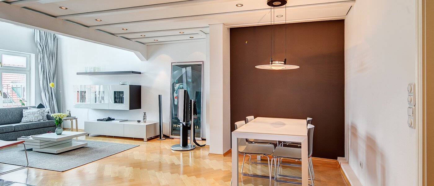 appartement style maisonnette München Neuhausen 01 salon 8765