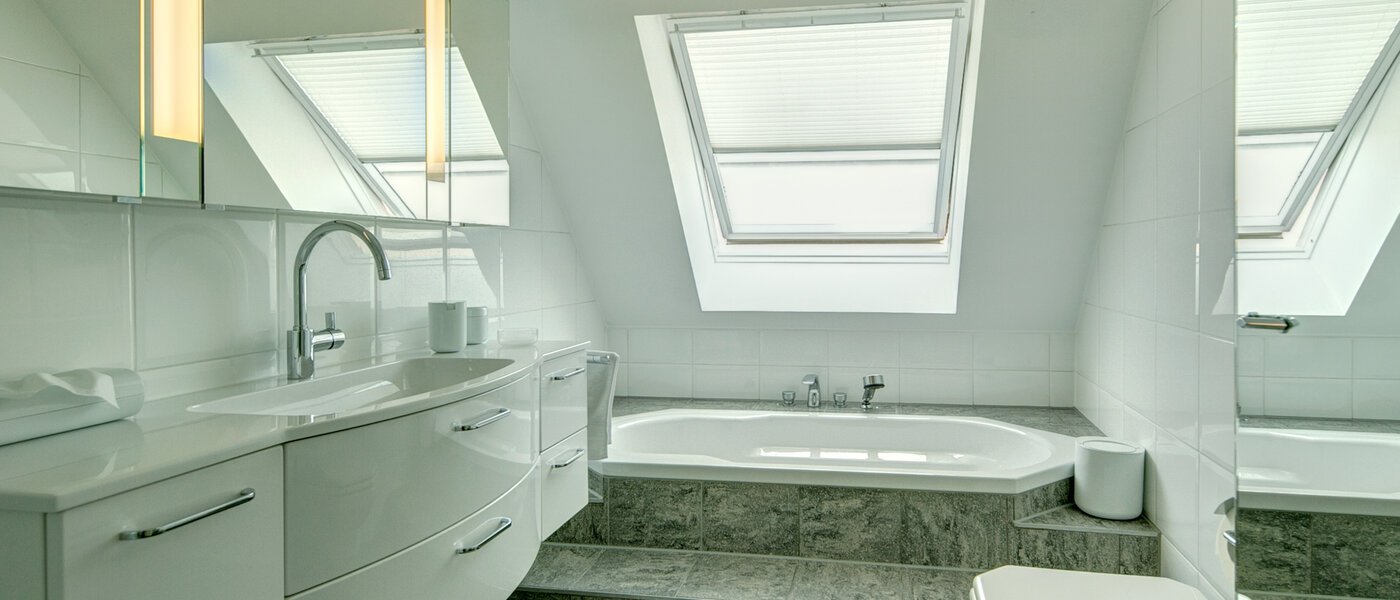 appartement style maisonnette München Neuhausen 01 salle de bain 8765