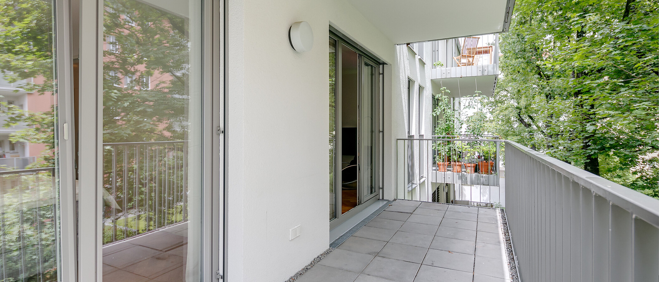 appartement München Schwanthalerhöhe 02 balcon 8783