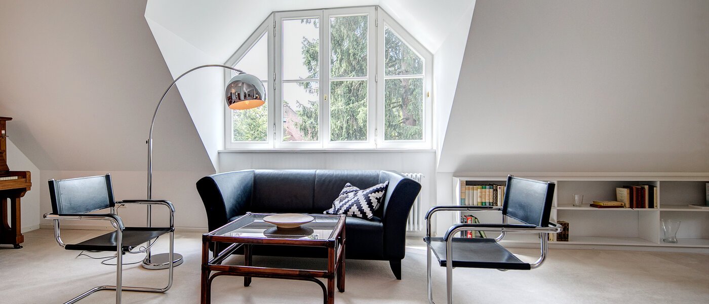 appartement sous les toits München Solln 01 salon 8785