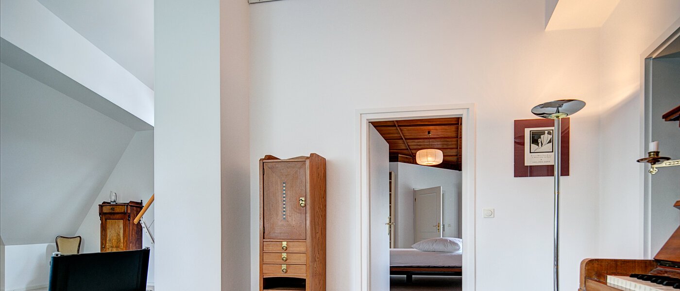 appartement sous les toits München Solln 05 salon 8785