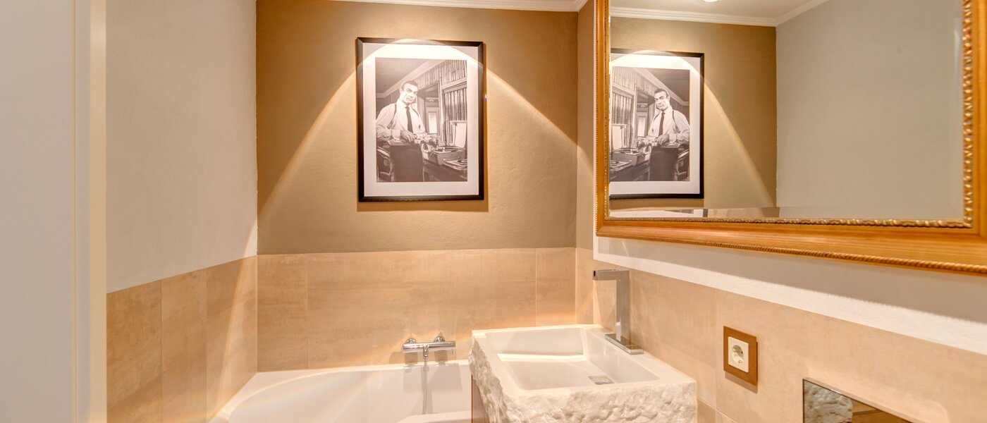 appartement München Schwabing-Nord (zw. Belgrad- & Leopoldstraße) 01 1ère salle de bain 8881