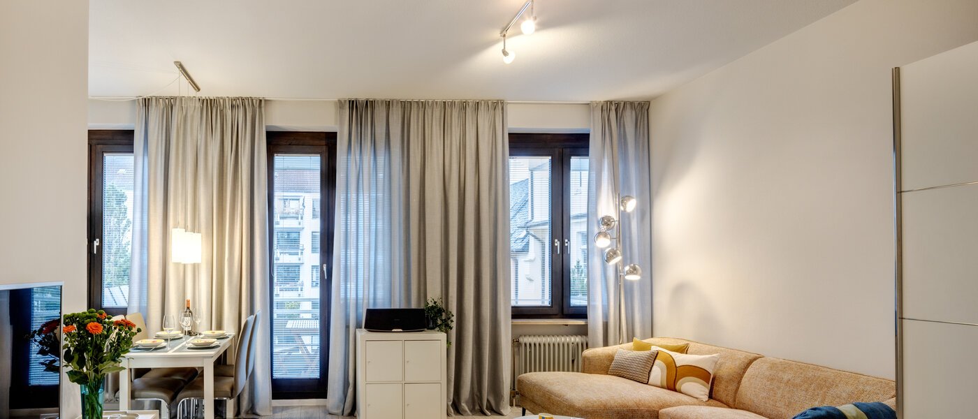 appartement München Lehel 01 pièce à vivre 8947