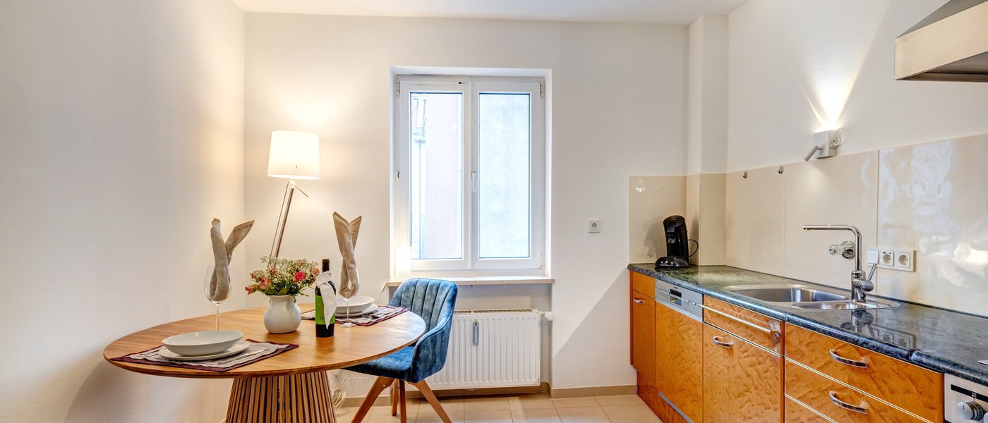 appartement München Maxvorstadt - Rund um den Josephplatz 01 cuisine 8953