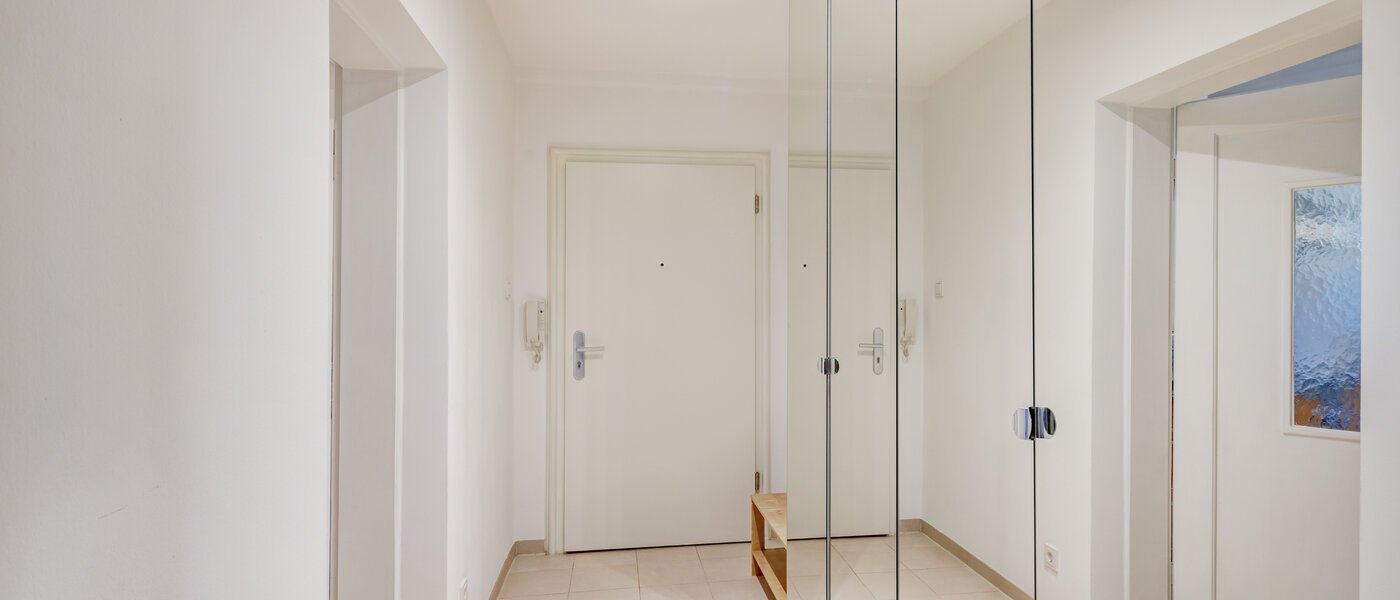 appartement München Maxvorstadt - Rund um den Josephplatz 01 entrée/couloir 8953