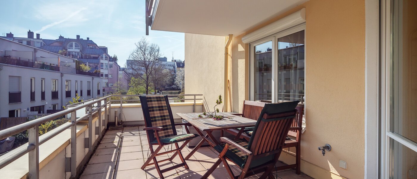 appartement München Neuhausen 02 balcon 8994