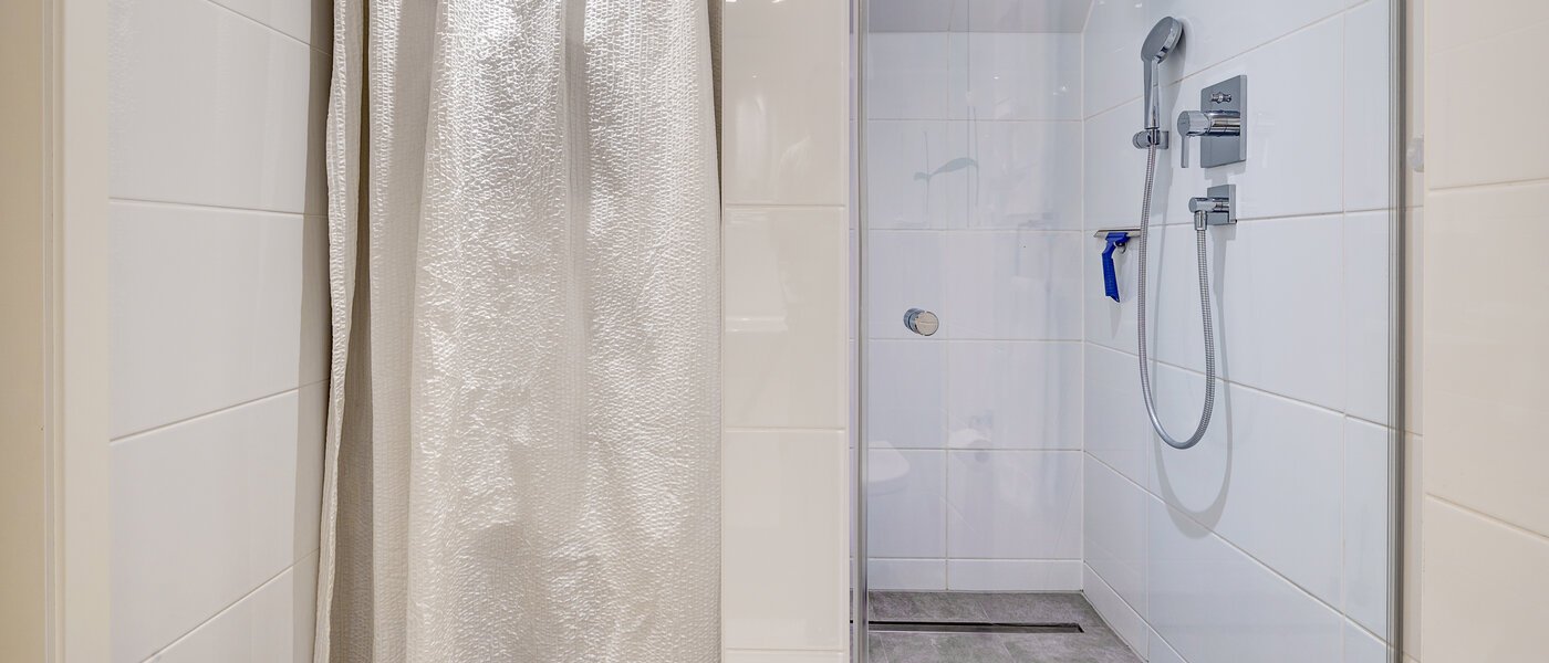 appartement avec terrasse sur le toit München Altstadt 03 salle de bain 9009