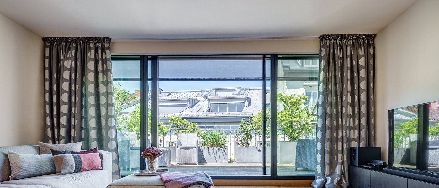 appartement avec terrasse sur le toit München Altstadt 02 pièce à vivre 9009