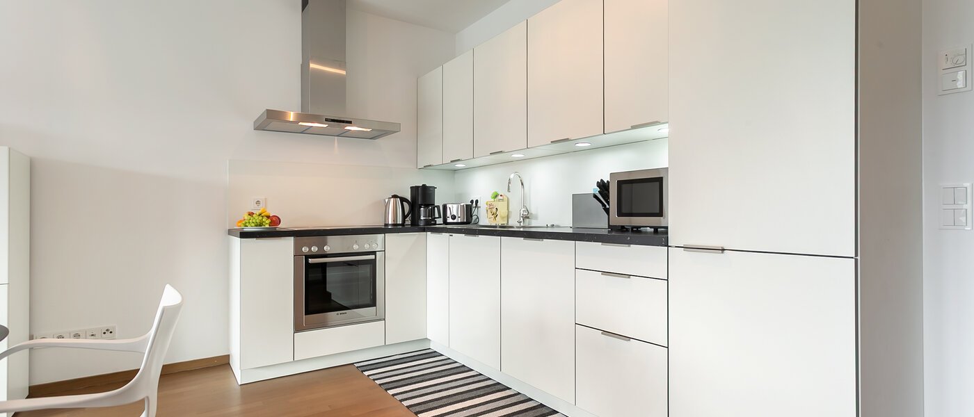 appartement München Neuhausen 01 cuisine 9058