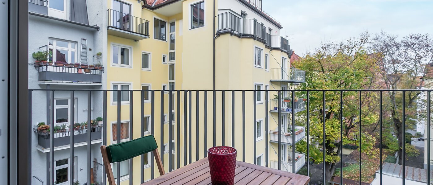appartement München Neuhausen 02 balcon 9058