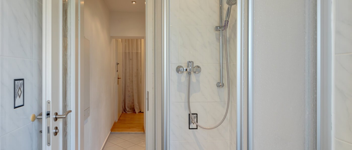 appartement München Schwabing-Nord (zw. Leopoldstraße & Englischen Garten) 02 salle de bain 9063