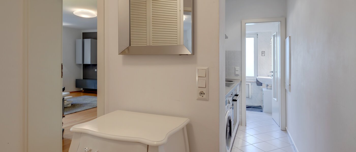 appartement München Schwabing-Nord (zw. Leopoldstraße & Englischen Garten) 01 entrée/couloir 9063