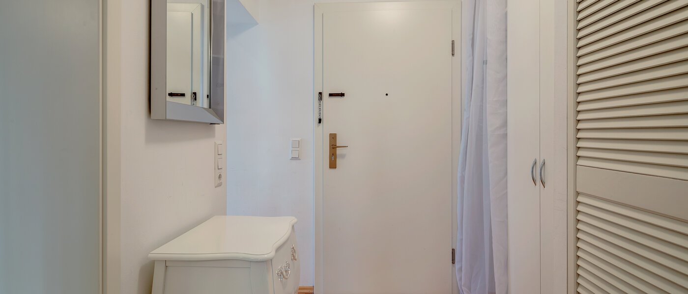 appartement München Schwabing-Nord (zw. Leopoldstraße & Englischen Garten) 02 entrée/couloir 9063