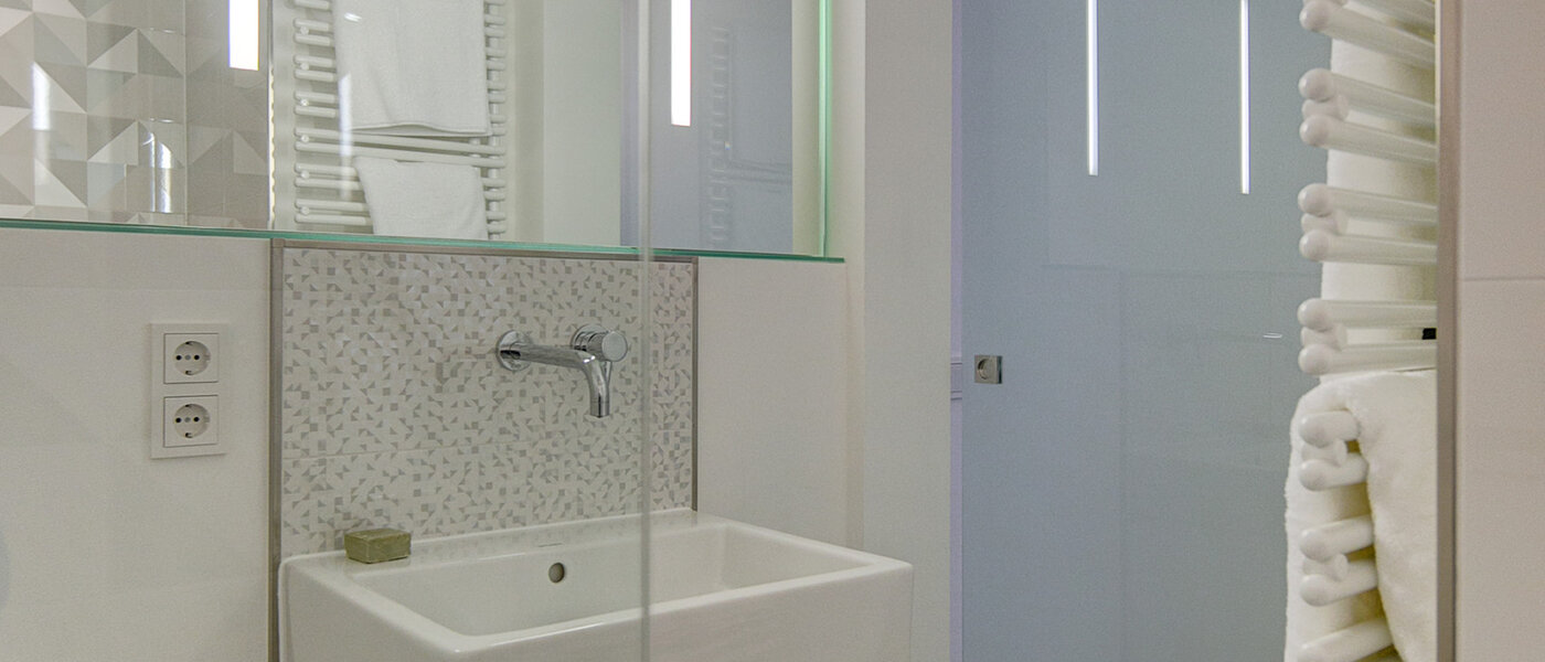 studio München Schwabing-Nord (zw. Leopoldstraße & Englischen Garten) 03 salle de bain 9075