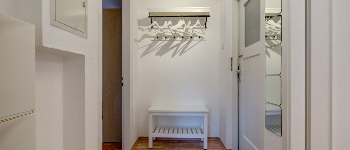 appartement sous les toits Gräfelfing 02 entrée/couloir 9079