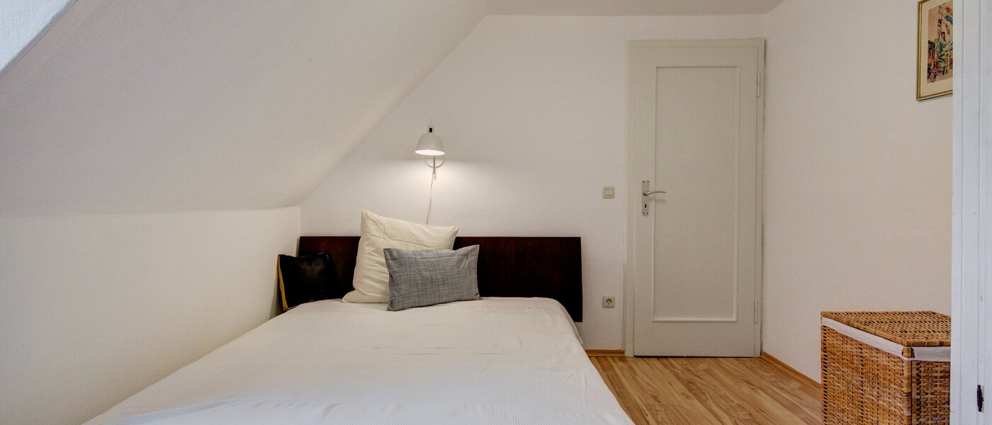 appartement sous les toits Gräfelfing 02 dormir 9079