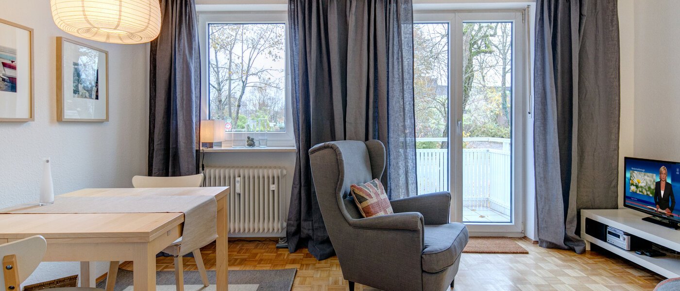 appartement München Harlaching 03 salon 9099